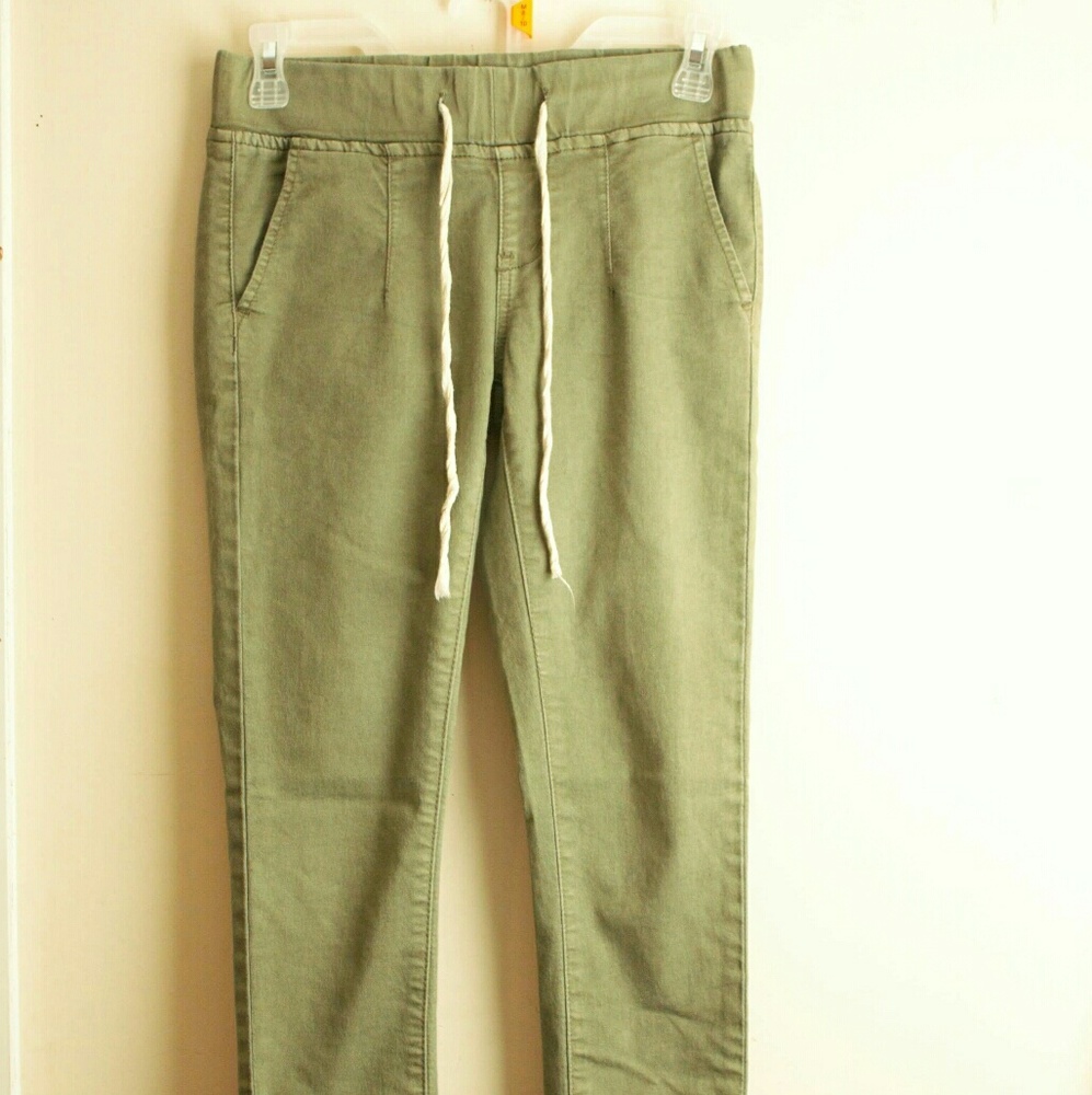 Skinny pants
